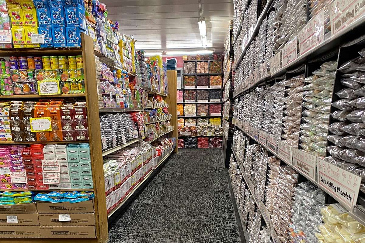 About | Candy Store Near Me Kittery ME | Yummies Candy & Nuts